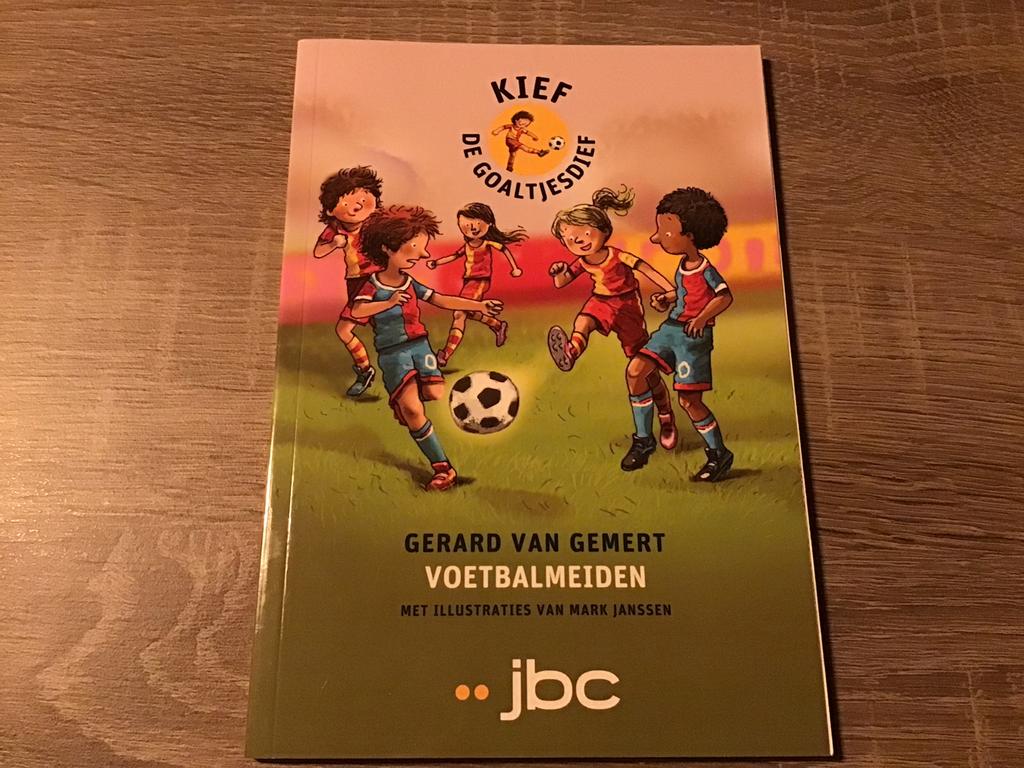 Voetbalmeiden, Ophalen of Verzenden, Nieuw