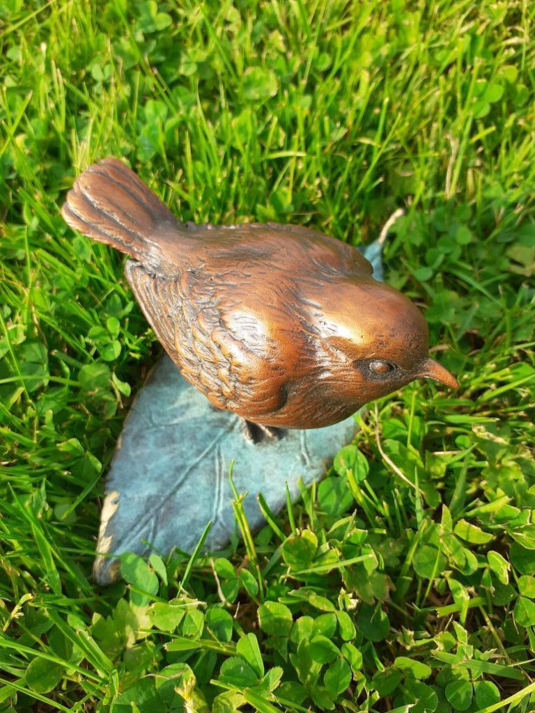 SUPERBE BRONZE DE VIENNE SIGNE(l'oiseau sur feuille), Enlèvement ou Envoi, Bronze