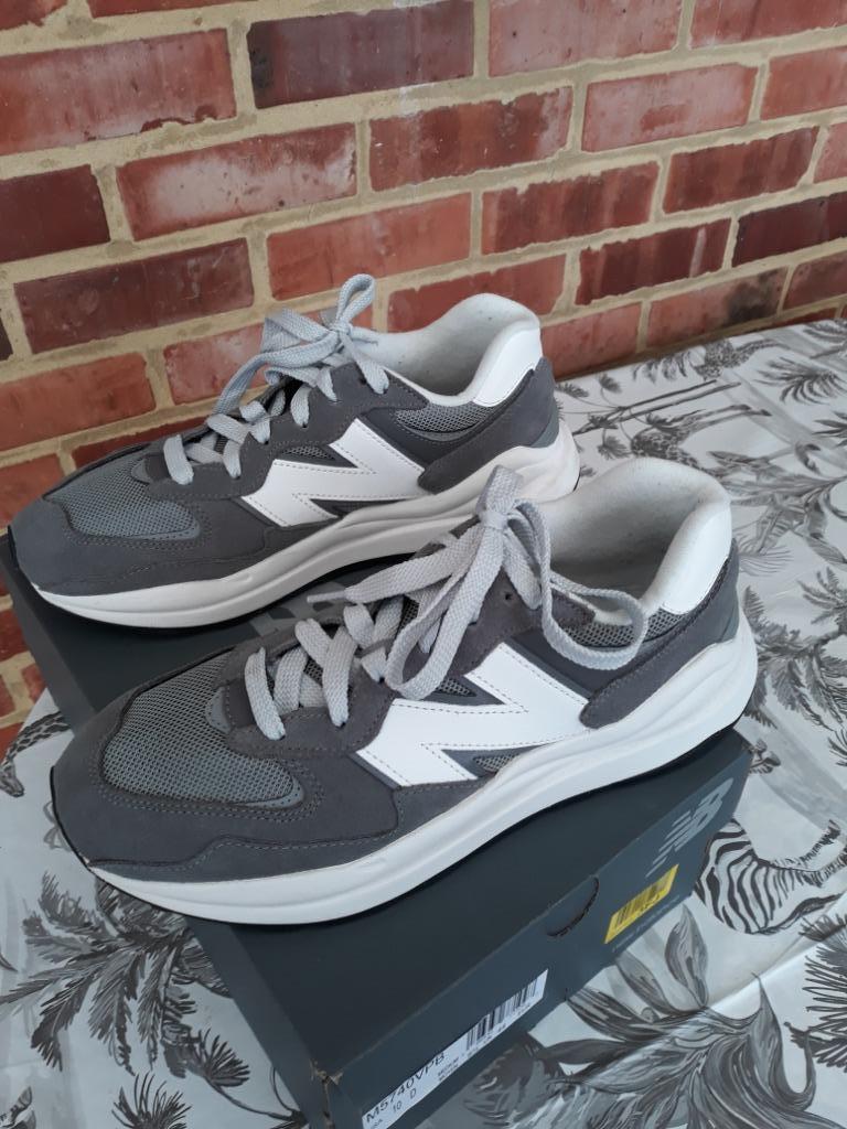 Basket new balance 57/40, Enlèvement, Comme neuf