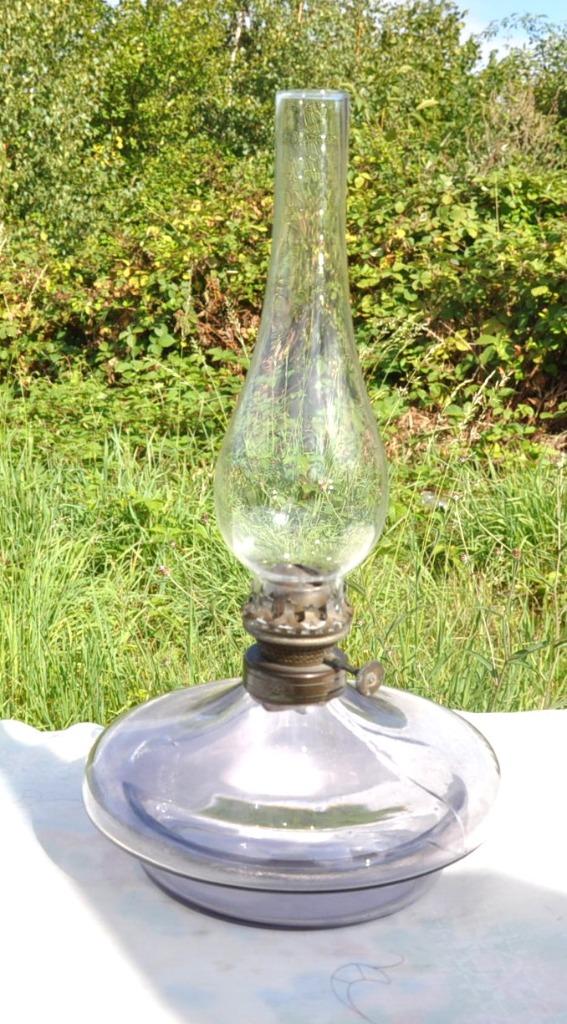 lampe a petrole base en verre rosé, Enlèvement ou Envoi