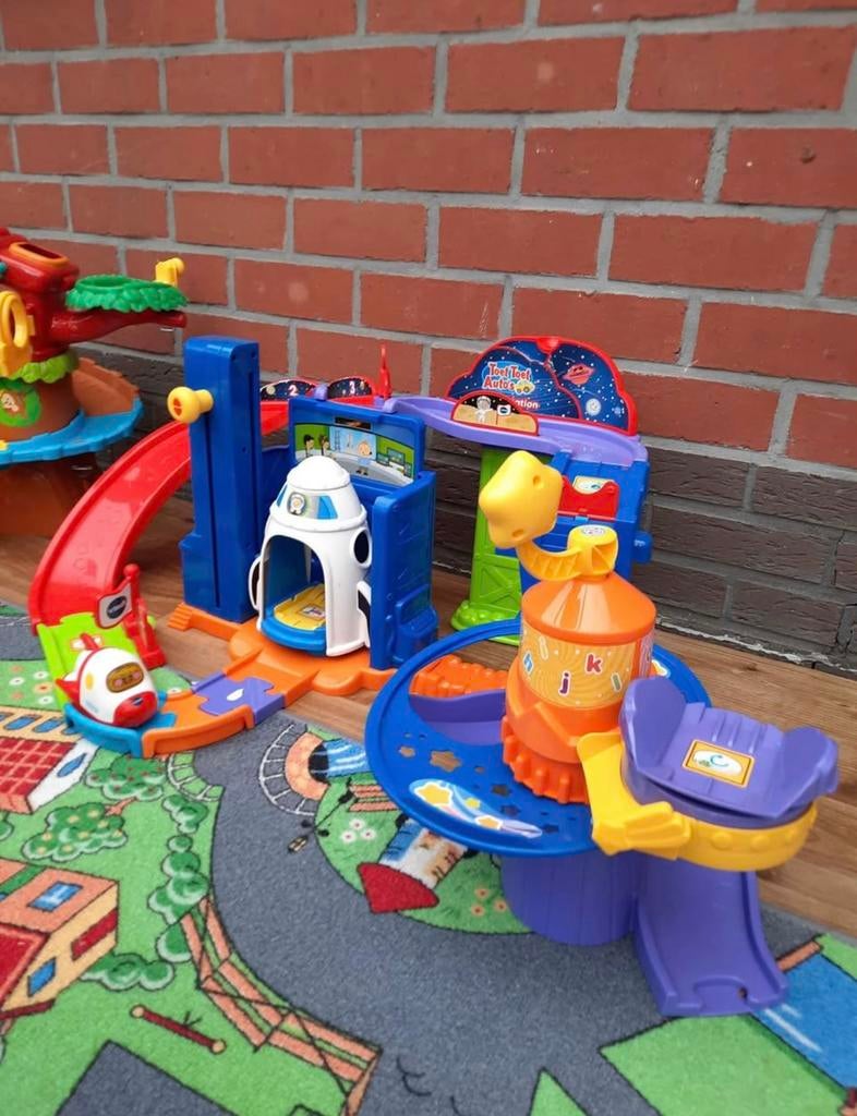 Vtech Toet Toet is te koop in bulk zonder opbergdozen, Ophalen, Gebruikt