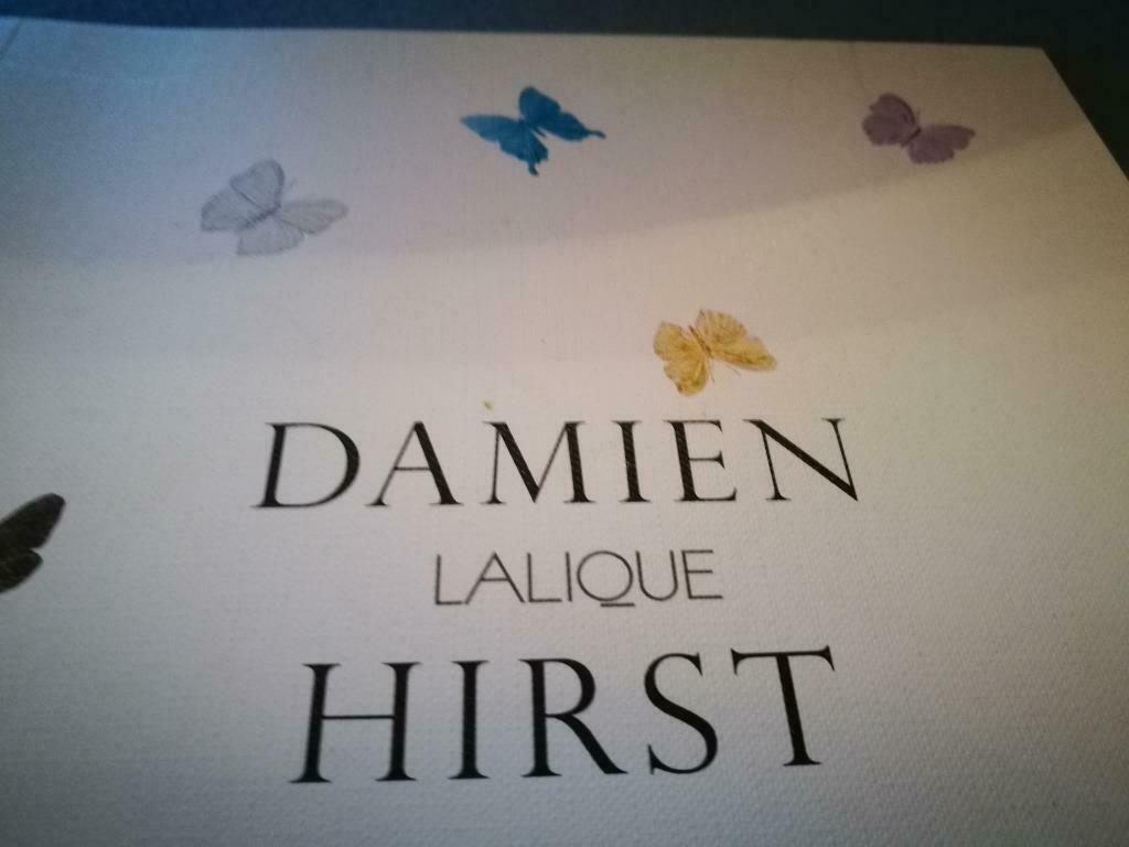 Damien Hirst Lalique 80pag, Ophalen of Verzenden, Zo goed als nieuw, Beeldhouwkunst