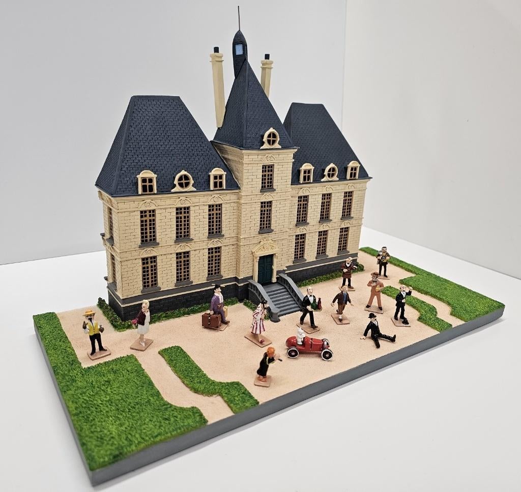 Tintin - Château de Moulinsart + 13 personnages, Ophalen, Zo goed als nieuw
