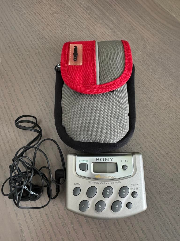 Sony Walkman, Ophalen of Verzenden, Gebruikt, Radio
