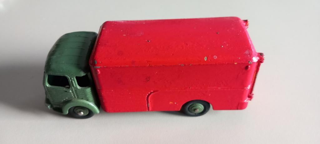 Ancienne Dinky Toys Simca Cargo, Enlèvement ou Envoi, Utilisé