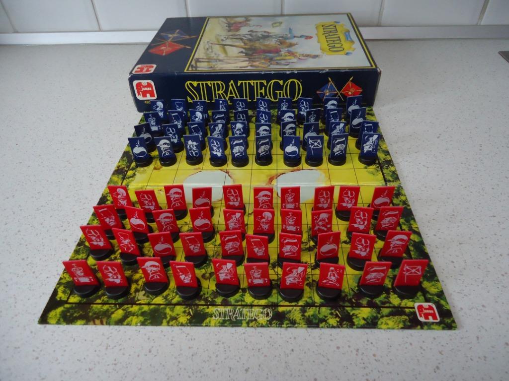 "Stratego" Kleine Editie van Jumbo in prima staat !, Een of twee spelers, Ophalen of Verzenden, Gebruikt, Jumbo