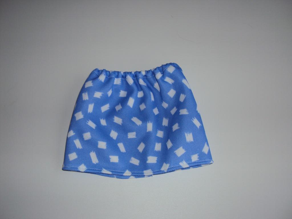 Poppenkleedjes - Poppenkleertjes - Rokje, Ophalen, Nieuw