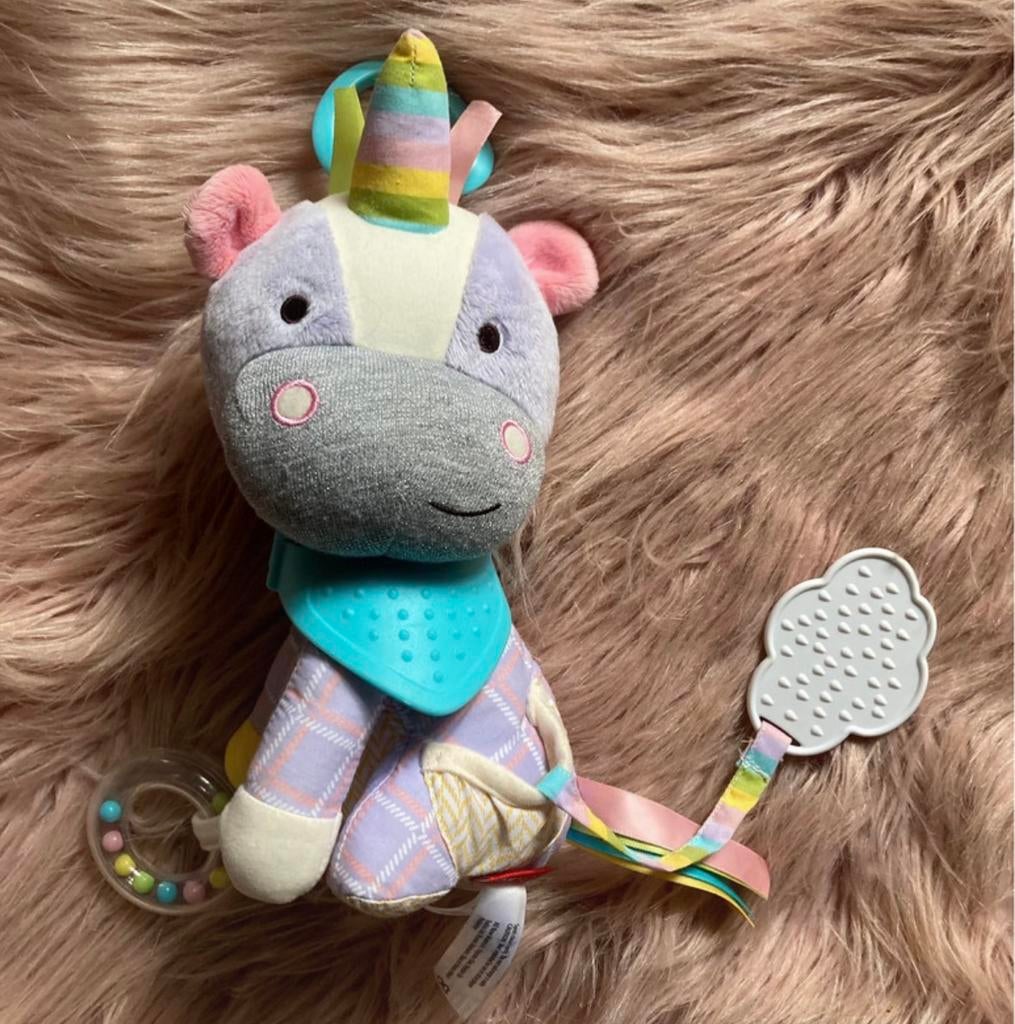 Knuffel eenhoorn met bijtring en rammelaar., Kinderen en Baby's, Speelgoed | Knuffels en Pluche, Ophalen of Verzenden, Nieuw, Paard