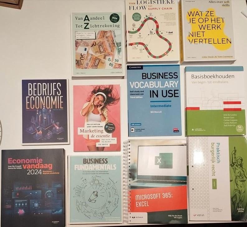 Pakket schoolboeken bedrijfsmanagement, Boeken, Studieboeken en Cursussen, Ophalen