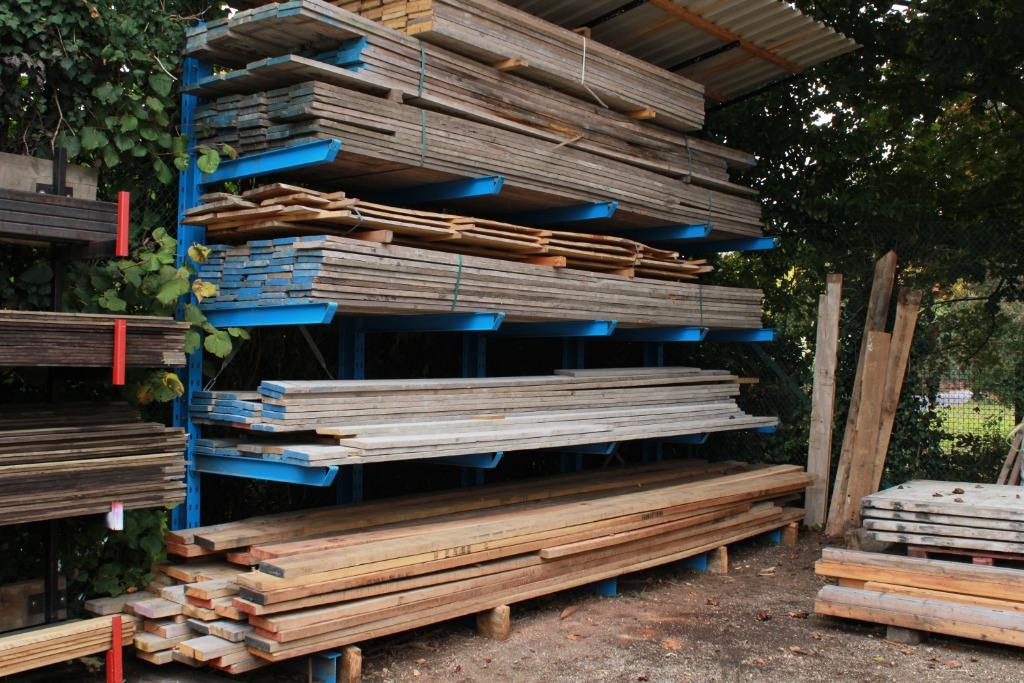 Planken en Steigerhout (Grenen, Douglas & Hardhout), Ophalen, Grenen