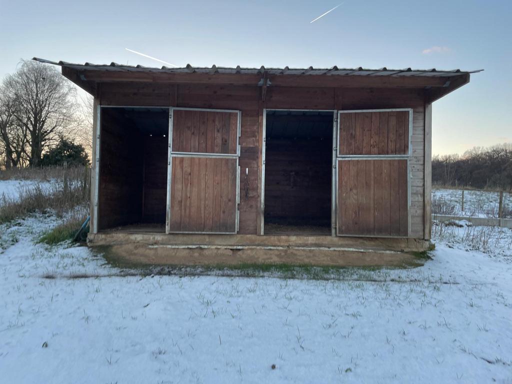 2 stallen 3x 6 meter reeds gedemonteerd, Dieren en Toebehoren, Ophalen of Verzenden
