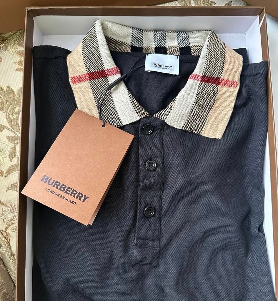 Burberry polo maat M, Ophalen, Zo goed als nieuw