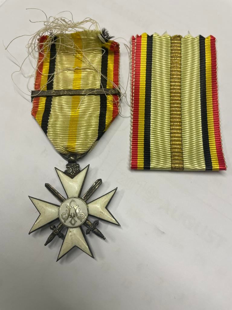 Lot 1: Medaille, Verzamelen, Ophalen of Verzenden