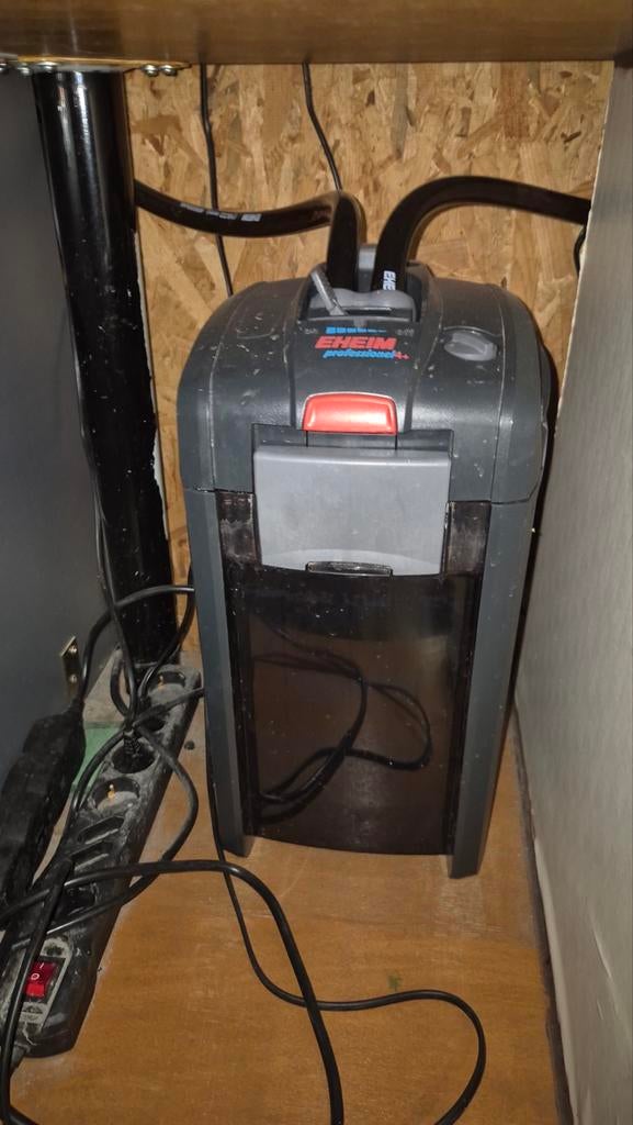 Te koop: 2 aquaria met kasten, Dieren en Toebehoren, Ophalen