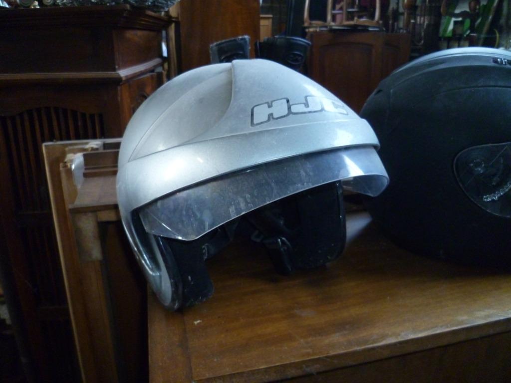 MOTTO HELM, Enlèvement ou Envoi