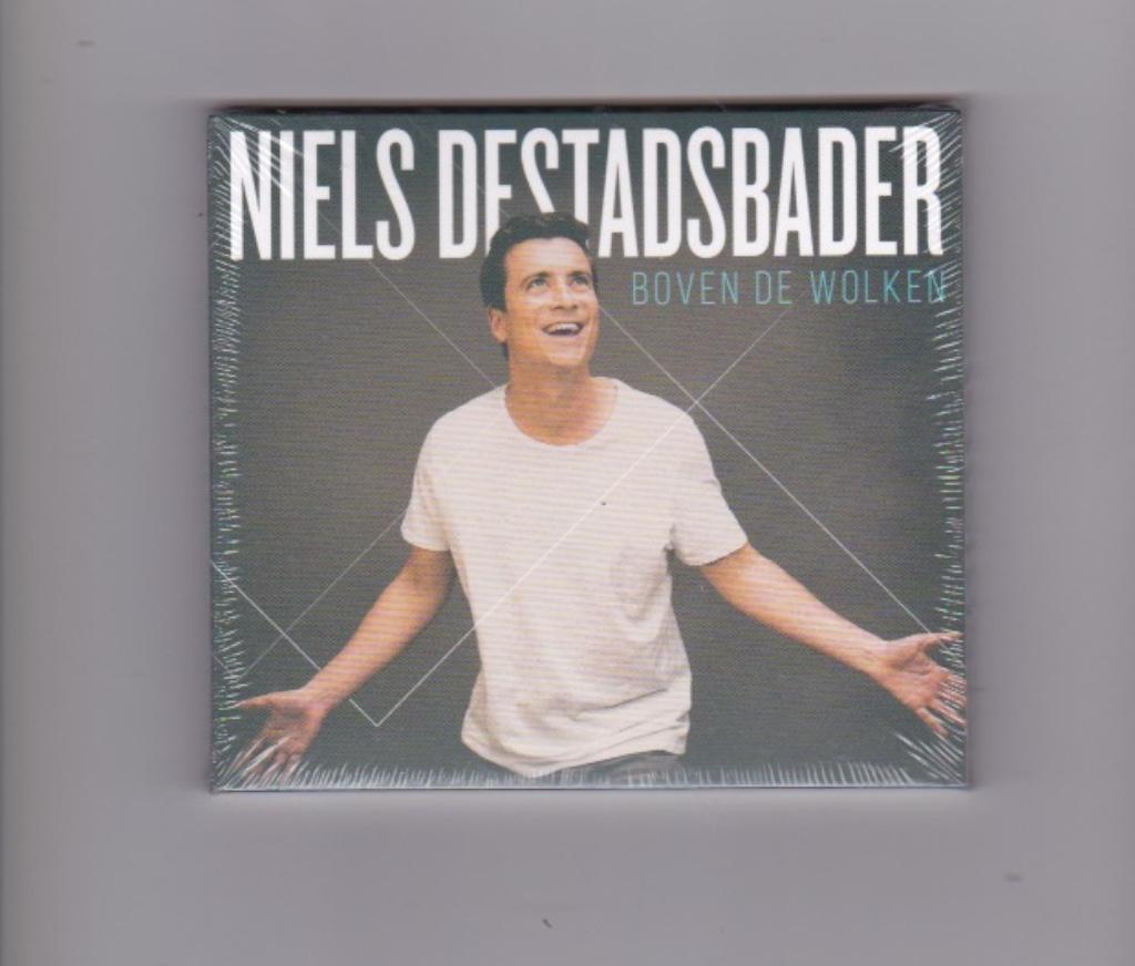 NIELS DESTADSBADER CD "BOVEN DE WOLKEN" NAGELNIEUW NOG IN VE, Ophalen of Verzenden, Nieuw in verpakking, Overige genres