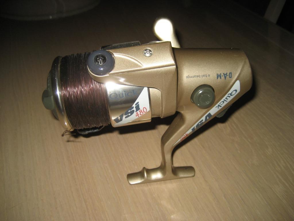 zeevismolen DAM Quick VSi 480, Enlèvement ou Envoi, Comme neuf, Moulinet