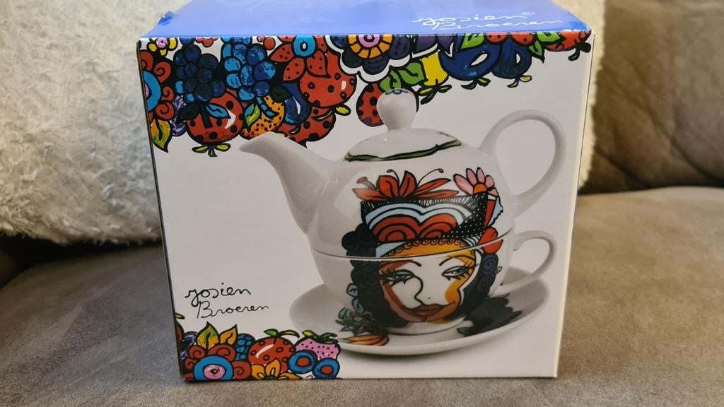 Theeset porselein nieuw, Enlèvement ou Envoi, Comme neuf, Porcelaine