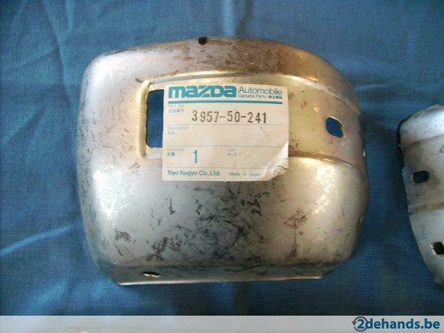 mazda 323 vanaf 1976 gebruikte bumper hoeken en bumper, Auto-onderdelen, Gebruikt, Ophalen of Verzenden, Mazda, Bumper