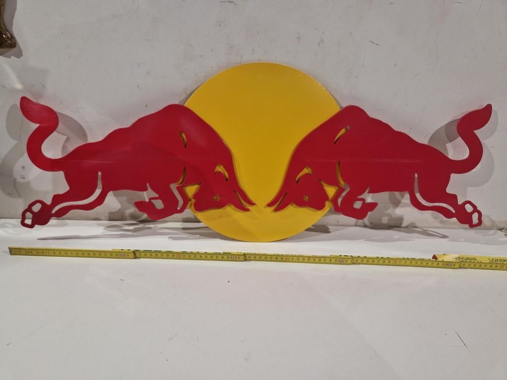 XL origineel Metalen wandpaneel  Red Bull ,95cm  Bulls & Sun, Ophalen of Verzenden, Zo goed als nieuw