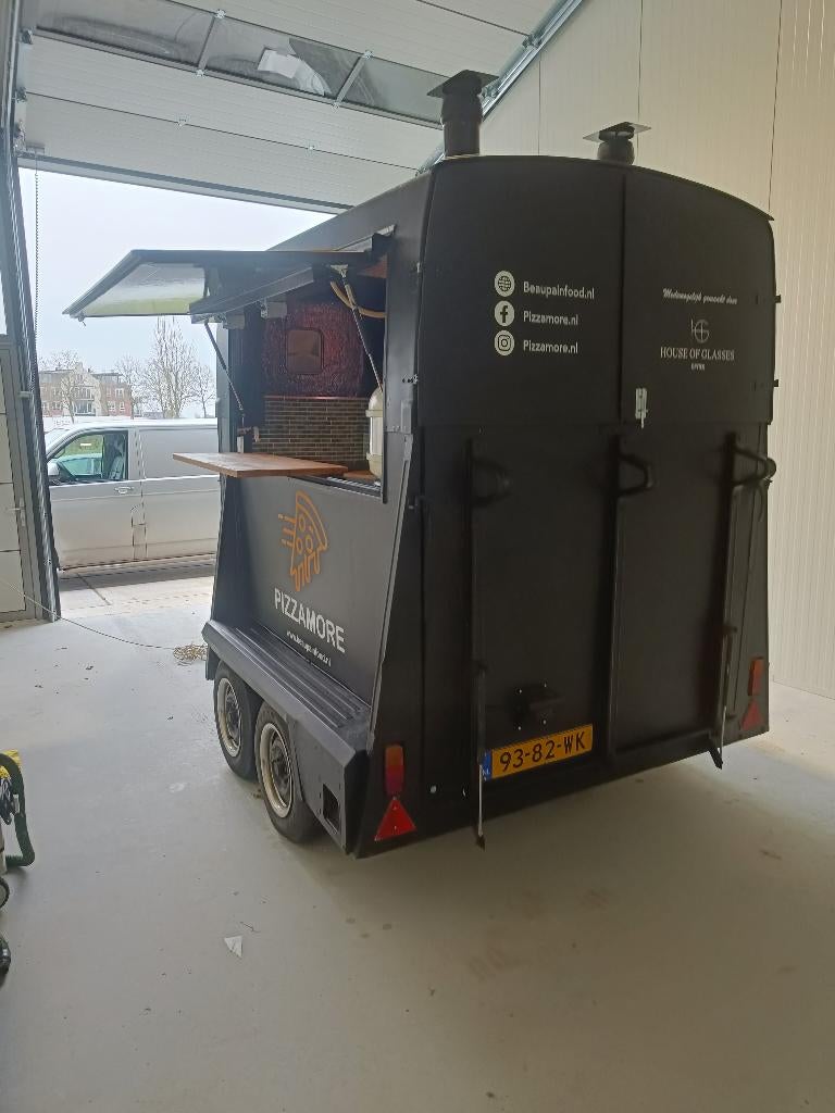 Véhicules de vente et food trucks personnalisés, Enlèvement ou Envoi