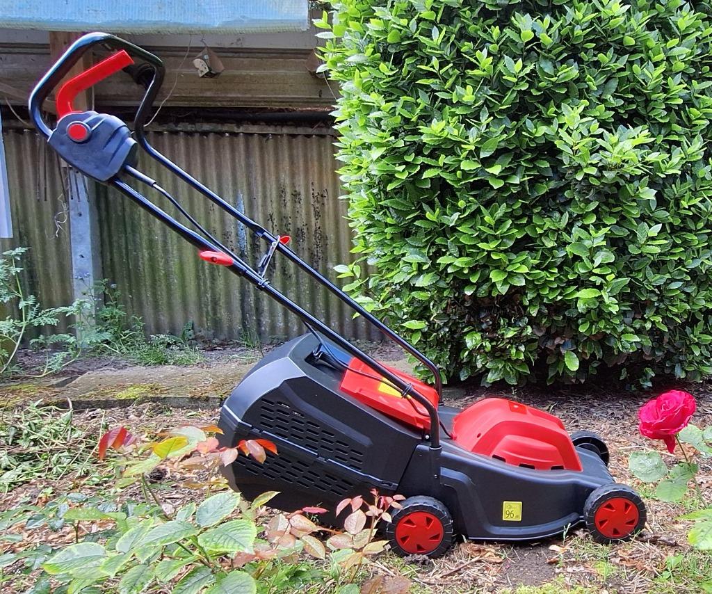 Electrische grasmachine (nieuw), Enlèvement, Neuf, Bac de ramassage