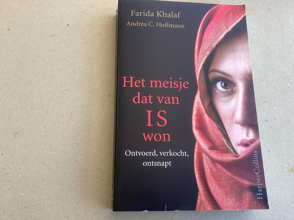 Het meisje dat van IS won. Farida Khalaf, Boeken, Boekenweekgeschenken, Ophalen of Verzenden, Zo goed als nieuw
