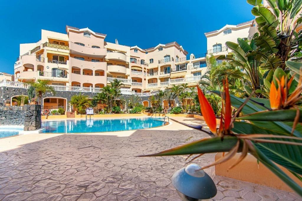 Penthouse in Los Cristianos (Tenerife) Ref. PT04, Appartement, 2 kamers, Spanje, Dorp