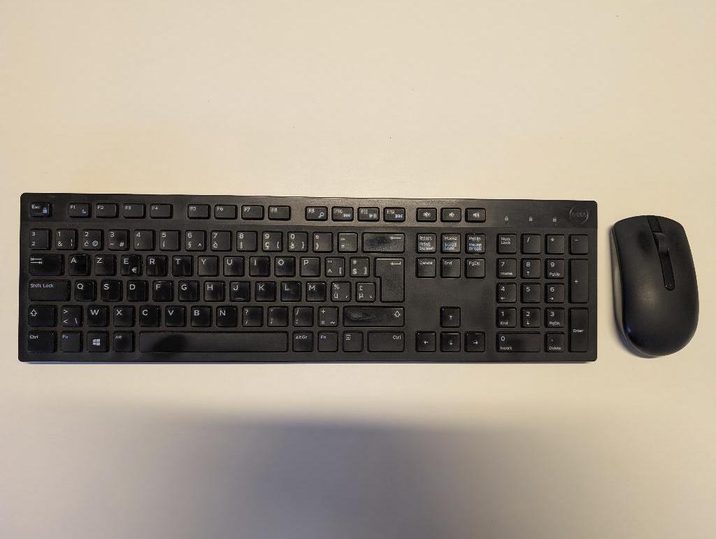 Dell draadloos toetsenbord en muis AZERTY, Computers en Software, Toetsenborden, Gebruikt, Toetsenbord en muis-set, Azerty, Ophalen of Verzenden