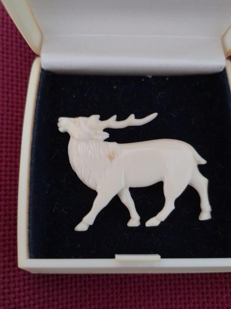 Oud speldje eland, Verzamelen, Ophalen of Verzenden, Zo goed als nieuw