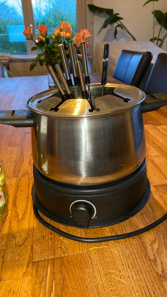 Fondueset + olie, Elektronische apparatuur, Ophalen of Verzenden, Gebruikt, Elektrisch, Fondueset