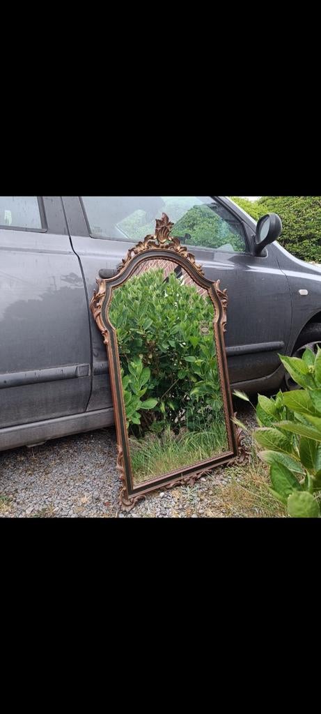 Miroir, Antiquités & Art, Enlèvement