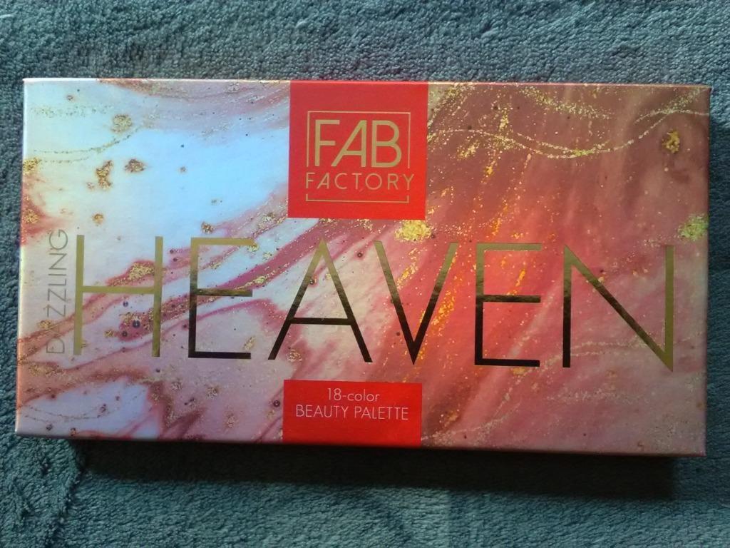 FAB Factory Heaven oogschaduwpalet NIEUW, Nieuw, Ophalen of Verzenden, Make-up, Overige kleuren