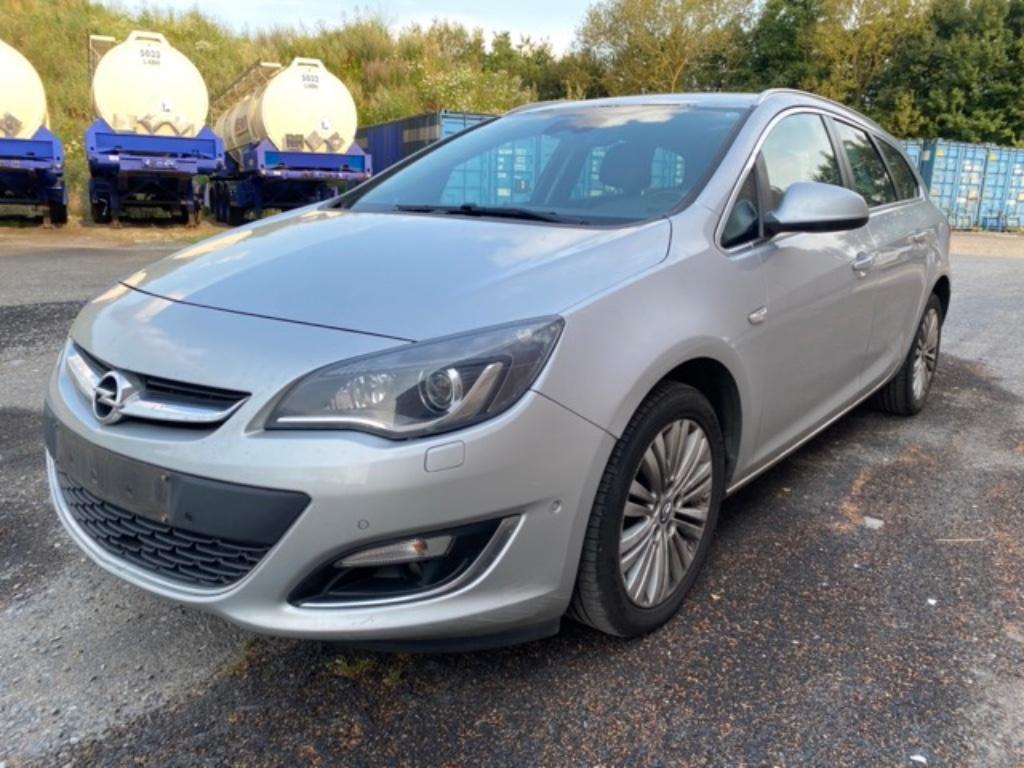 Opel Astra 1.6 cdti 2016 bruit distribution, Autos, Opel, Cuir, Argent ou Gris, Achat, Euro 6