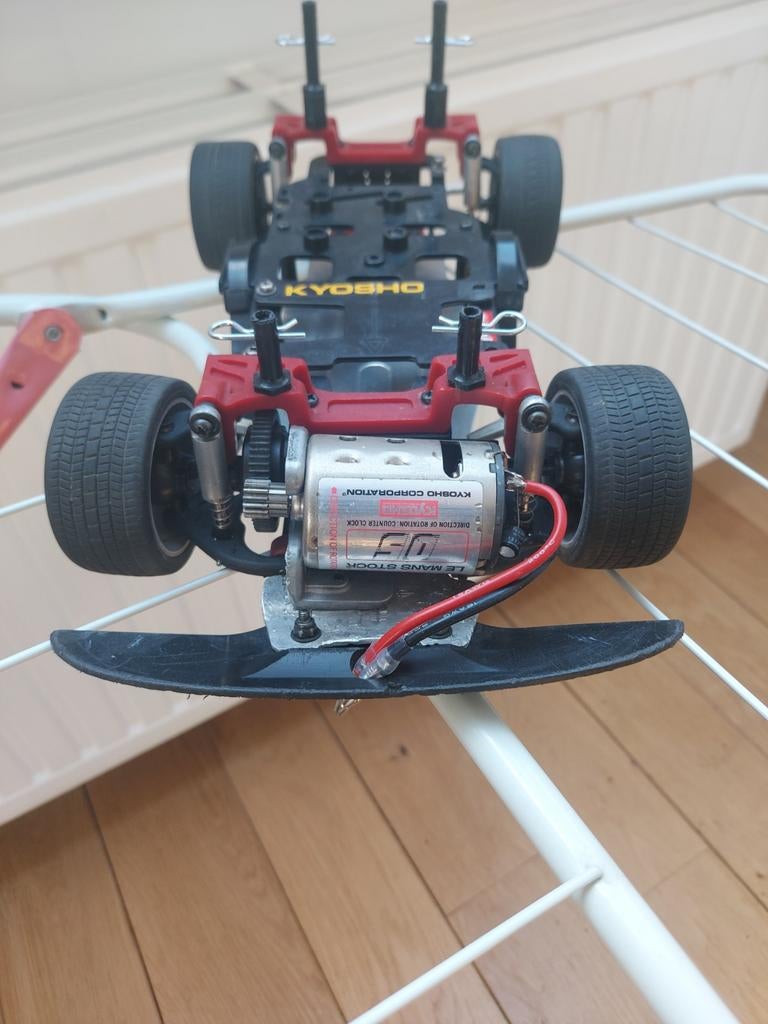Kyosho Honda crx en Peugeot 205 zeer zeldzaam, Ophalen of Verzenden