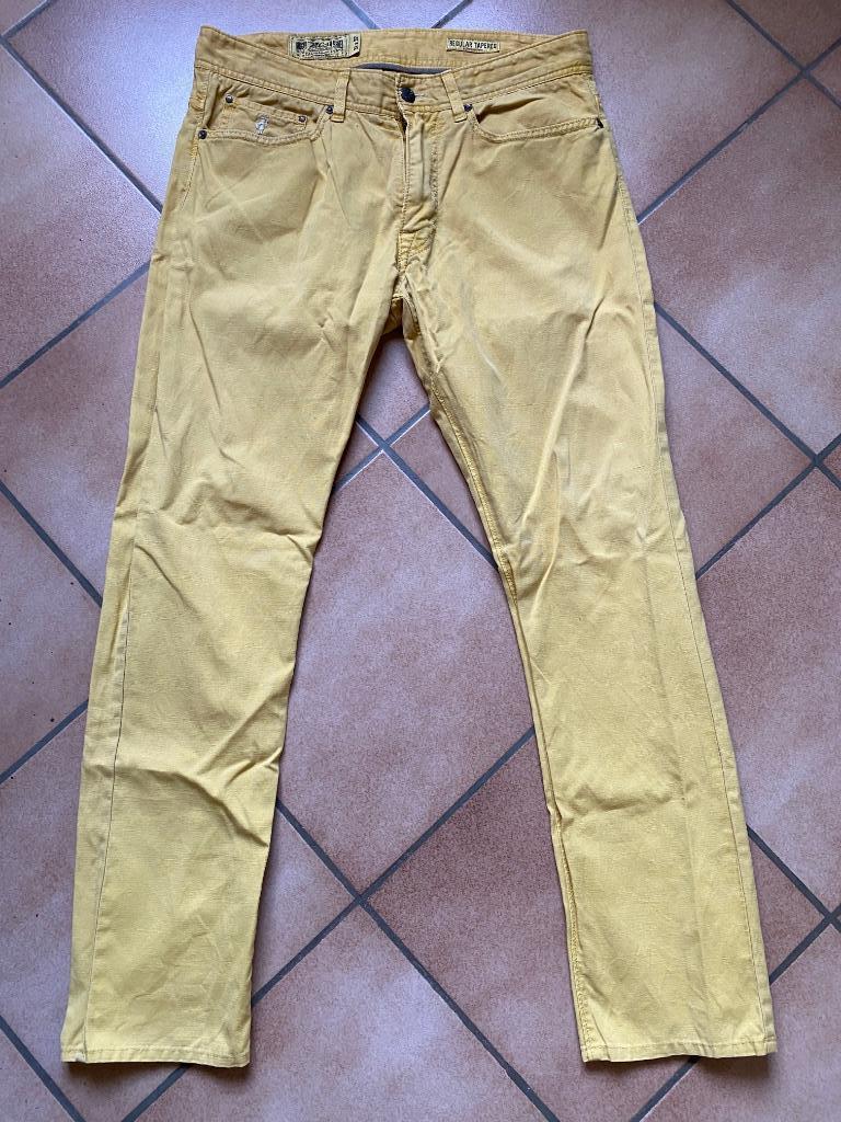 MCS geelwashed lichtgewicht jeans W31 L32 Regular Tapered, Kleding | Heren, Spijkerbroeken en Jeans, Gedragen, W32 (confectie 46) of kleiner