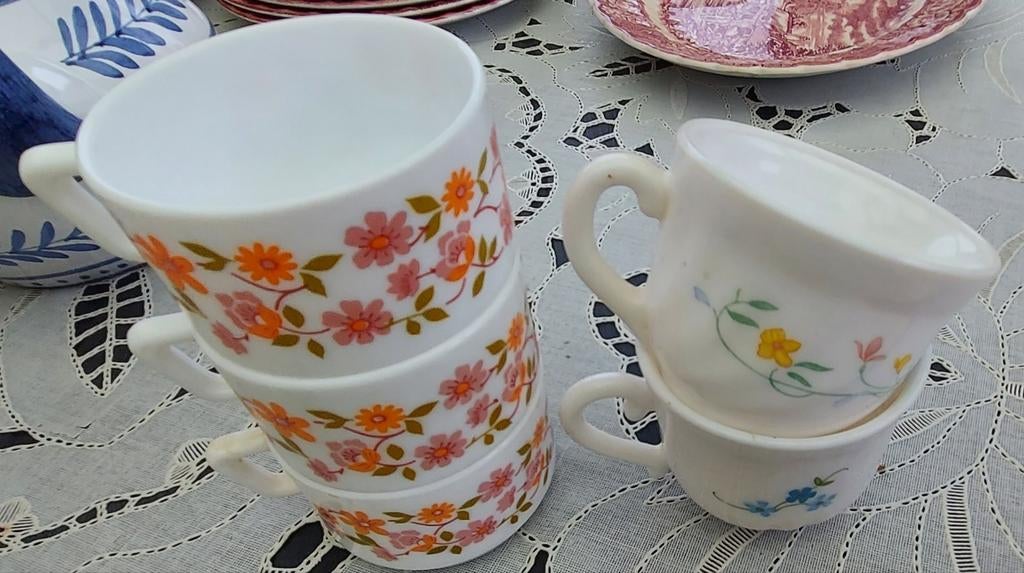 5 tasses à café  vintech, Enlèvement ou Envoi, Comme neuf