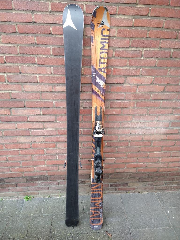 Ski Atomic Nomad Savage 177cm, 160 à 180 cm, Carving, Skis, Enlèvement
