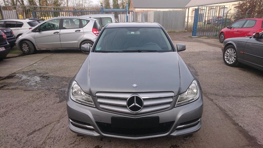Mercedes c 180 essence clim ja gps 162000km 2012, Autos, Mercedes-Benz, Achat, 4 portes, Entreprise, Boîte manuelle