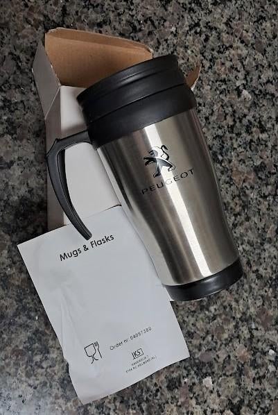 Mug isolé en inox objet publicitaire PEUGEOT, Sports & Fitness, Gourdes d'eau, Neuf, Envoi