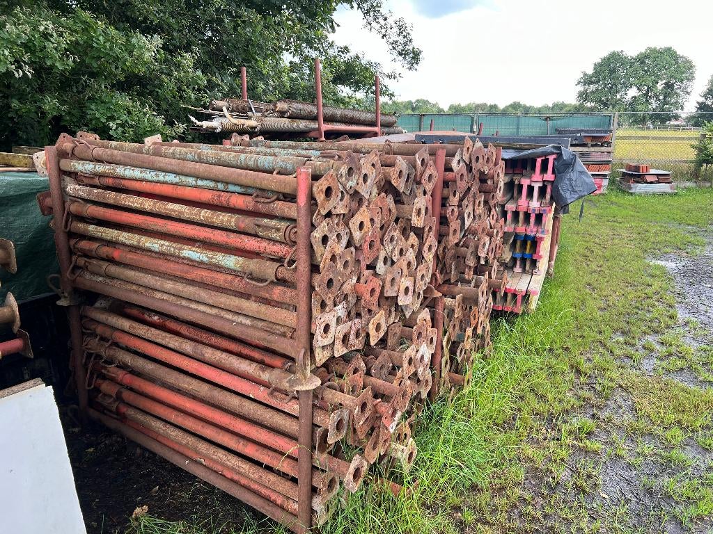 Schoren stippen Balken Doka, Ophalen