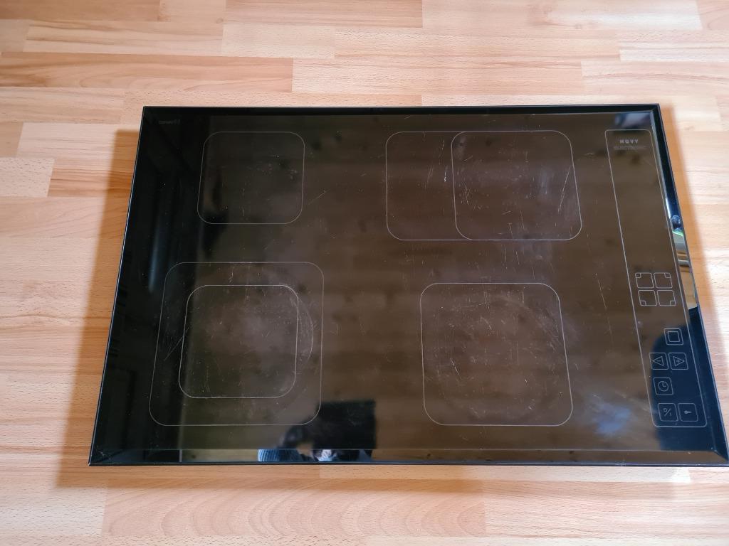 Cuisinière céramique Novy, 4 zones de cuisson, Encastré, Enlèvement, Utilisé