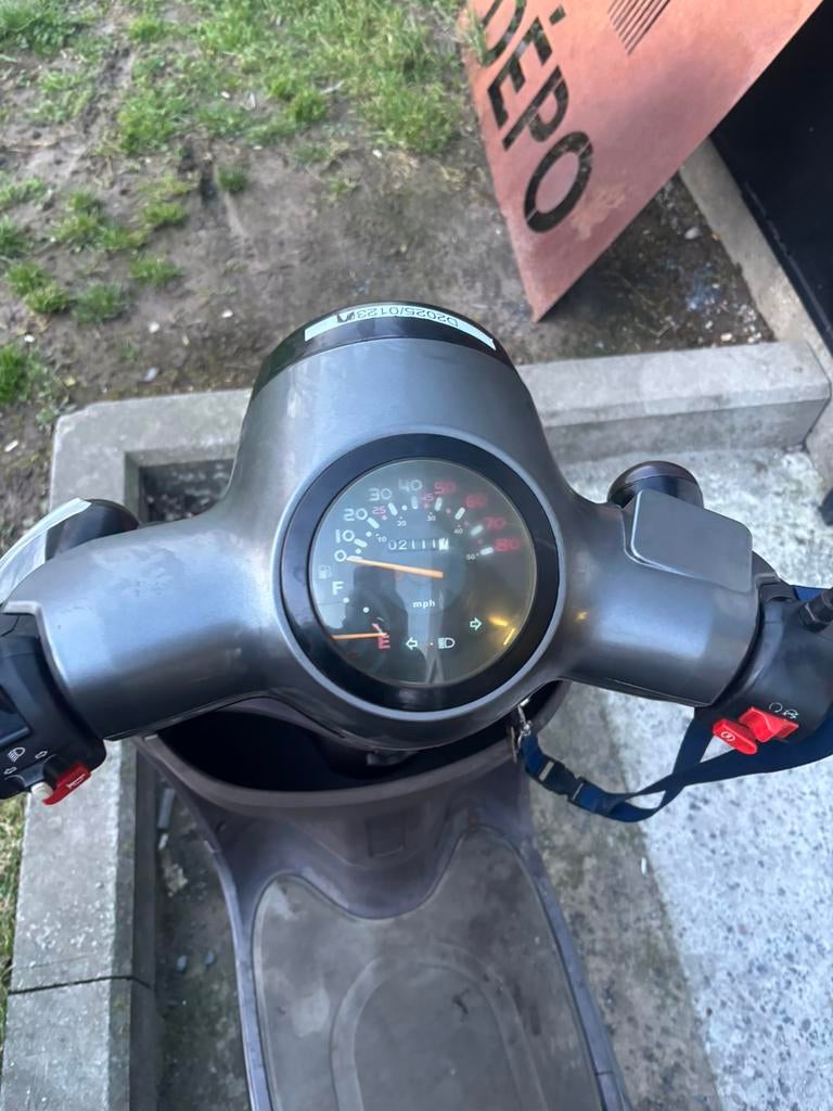 Neco titos  a klasse, Enlèvement, Comme neuf, Honda