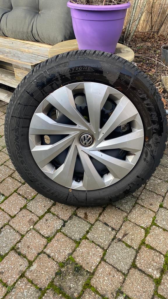Roues hiver vw polo V, Autos : Pièces & Accessoires, 15 pouces, Pneus et Jantes, Pneus hiver, Véhicule de tourisme