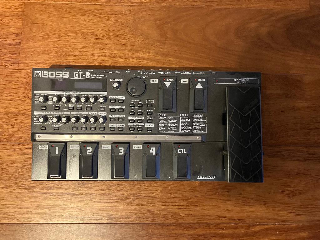 Boss gt-8 voor gitaar, Musique & Instruments, Effets, Enlèvement, Volume
