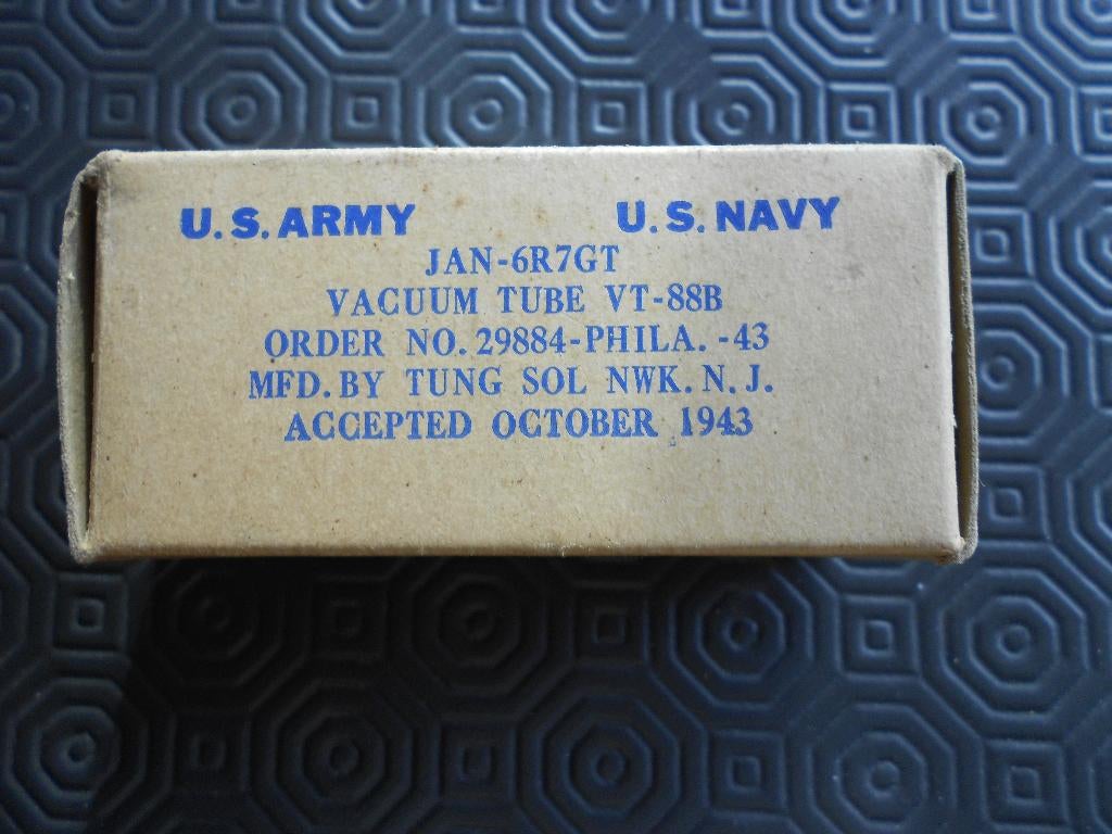 AMPOULE US ARMY 1943, Ophalen, Zo goed als nieuw
