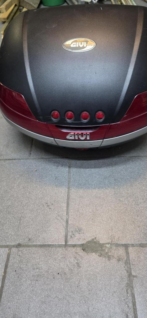 Top case  Givi V46, Motoren, Ophalen, Zo goed als nieuw