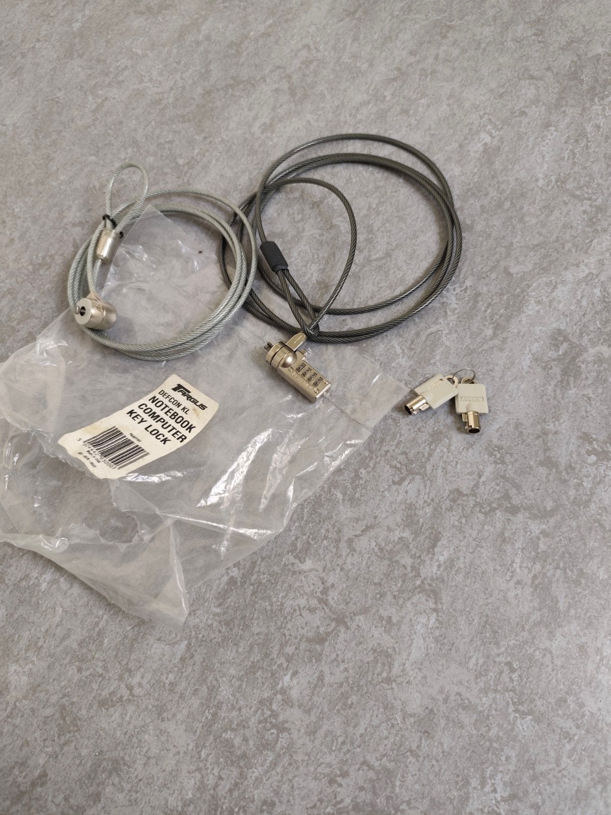 Targus Defcon Cable Lock  Beveiligingskabel, Computers en Software, Pc- en Netwerkkabels, Ophalen