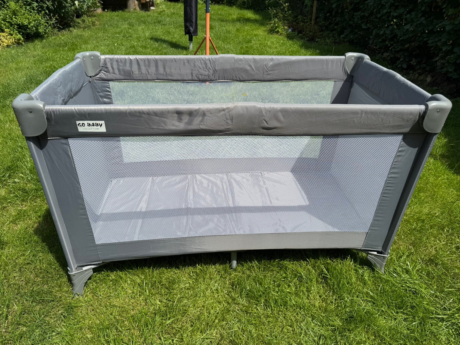 Reisbedje met gratis matras., Ophalen, Gebruikt, Reisbedje