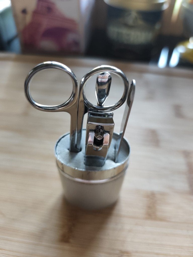mani- en pedicure set, Ophalen of Verzenden, Gebruikt, Overige typen